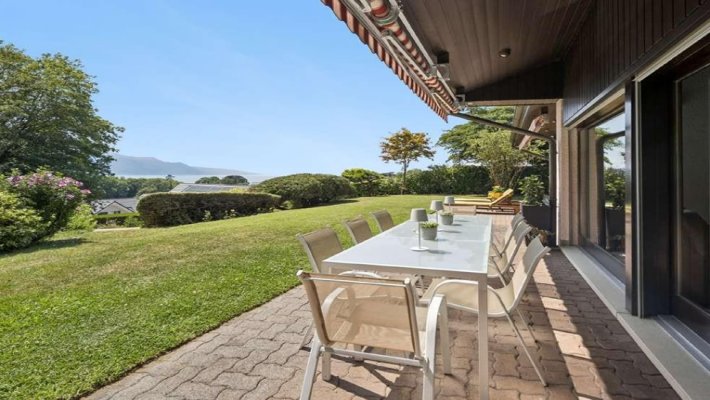Villa individuelle avec vue sur le lac 7.5 pièces à Blonay-Saint-Légier